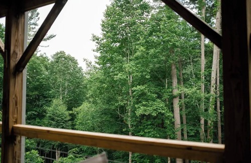 Waynesville Cabin | The Cardinal Suite at Hawthorn Haven- Lower Level