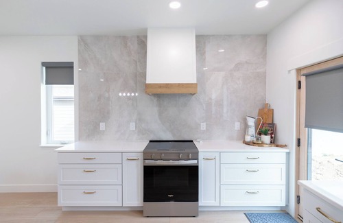 Ranchettes House | The Carla: 3-bedroom house in charming Cheyenne with WiFi, fitness room, AC