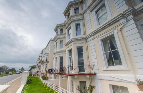 Folkestone Hotel | The Carlton Hotel