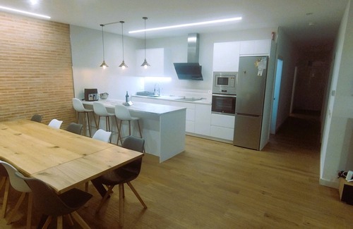 Carrion de Calatrava Ski Chalet | The Carrion Rumor