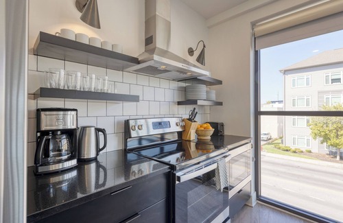 Historic Edgefield Apartment | The Carter by AvantStay | 60 Bedrooms, Sleeps 144