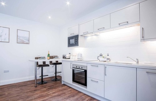 Ludchurch House | The Carthouse - 1 Bedroom Cottage - Princes Gate