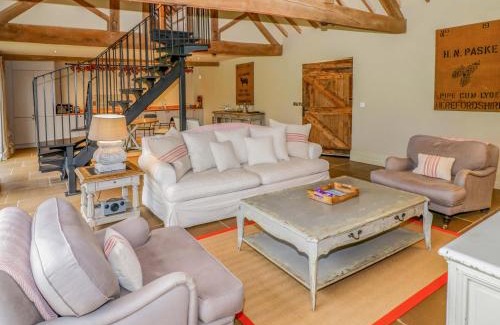 Moreton House | The Carthouse