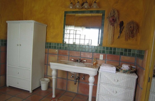 Gold Beach Villa | *The Casa Del Sol – Oceanfront Spanish Style Villa * Hot Tub * Amazing Views