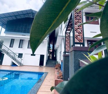 Kunnathidavaka House | The casat Pool Villa