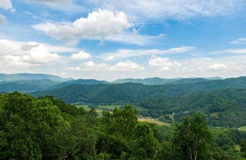 Banner Elk House | The Castle at Valle Crucis