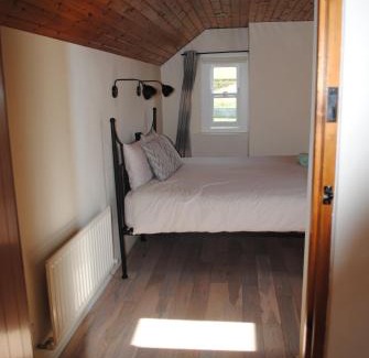 Ballycastle Bed & Breakfast | The Castle Bed & Breakfast