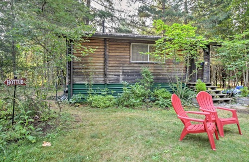 Packwood Cabin | The Cedar Cabin on 8 acres