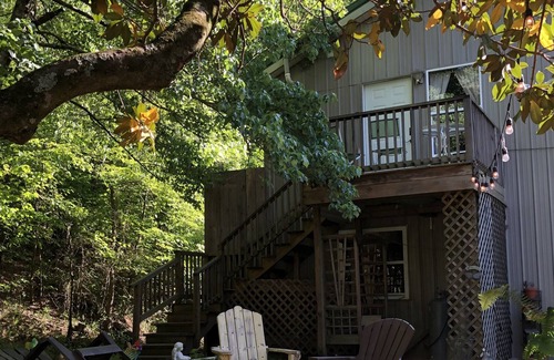 Boles Cabin | The Cedar Loft @ Wyld Farms