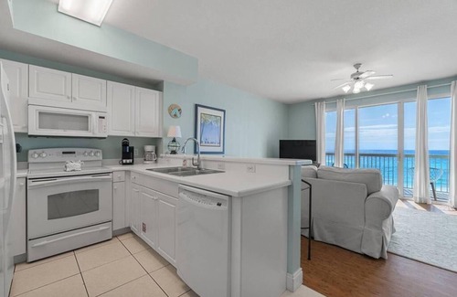 Miramar Beach Condo | The Celadon Escape - Canopy Vacations