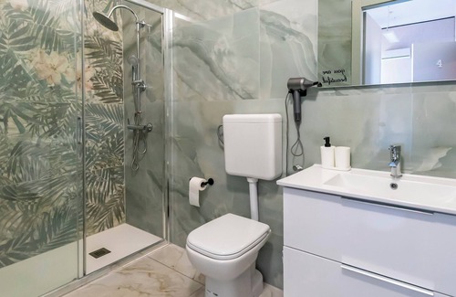 Centro Storico House | The Central Rock Inn camere con bagno privato self check in