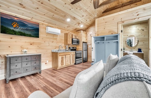 Cosby Cottage | The Chalet At Greenbriar Creek -On the Creek, Free Attraction Tickets!