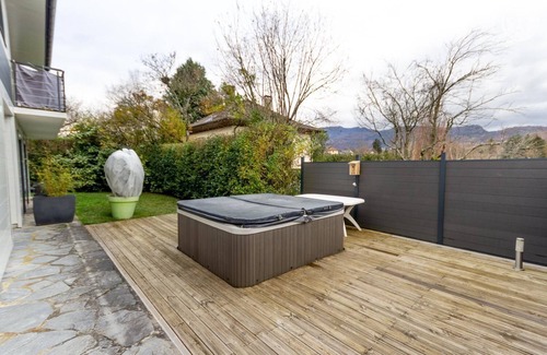 Challes-les-Eaux House | THE CHALET - CHALLES LES EAUX