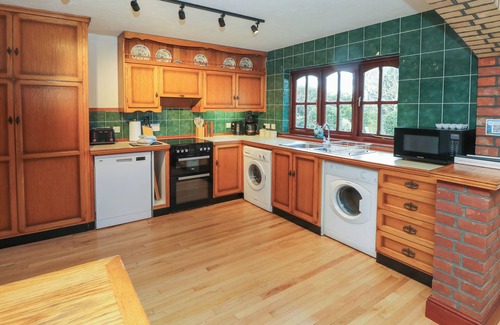 Newport Cottage | The Chapel
