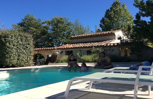 La Motte-dʼAigues House | The charm of an authentic property at the foot of Lubéron