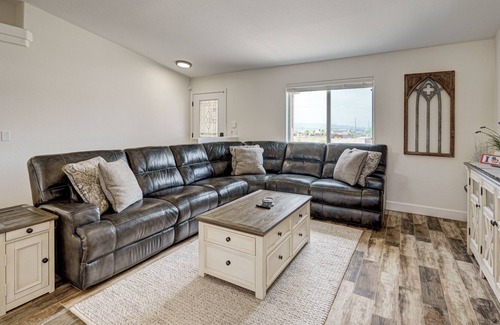 Lake Havasu City House | The Charmer