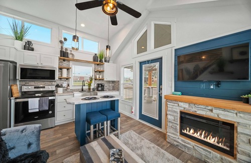 Fredericksburg Cottage | The Charming Chayil Cottage - 046