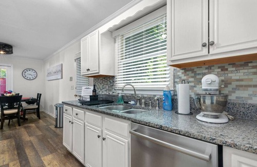 Green Valley House | The Charming Retreat at At Cascade on the creek