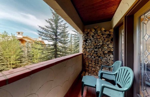 Beaver Creek Condo | The Charter at Beaver Creek F120