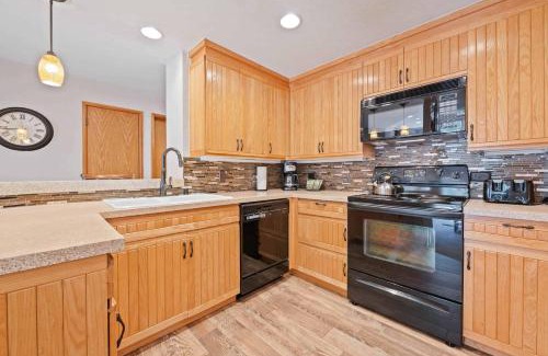 Beaver Creek Apartment | The Charter at Beaver Creek D3705