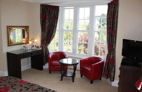 Torquay Bed & Breakfast | The Charterhouse