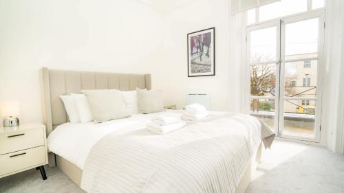Cheltenham Apartment | The Cheltenham Suites - Collection of Luxury Flats