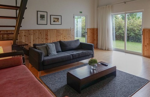 Furnas House | The Chestnut House