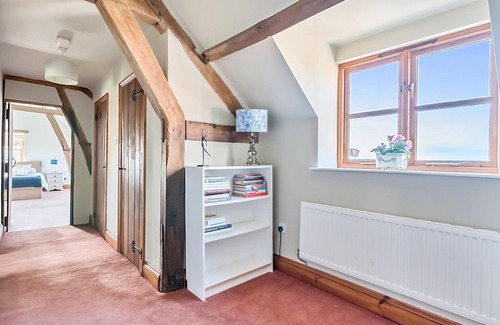 Tenbury Wells House | THE CHESTNUTS, pet friendly, with hot tub in Tenbury Wells