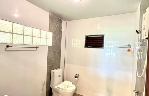 Thung Wa Hotel | The Chevalley beach resort