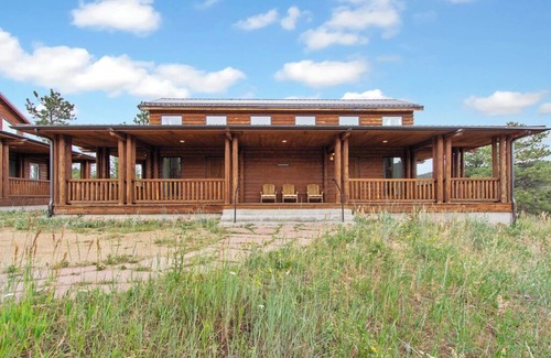 Allenspark Cabin | The Cheyenne Cabin – #1 at Pathways Ranch
