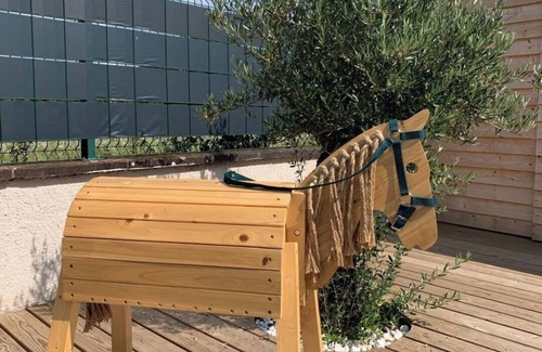 Rhinau House | The chicken coop at Europapark and Rulantica. Cottage & terrace with large pool