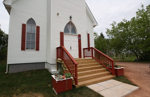Bayfield House | The Church House in NB- a unique cottage experience