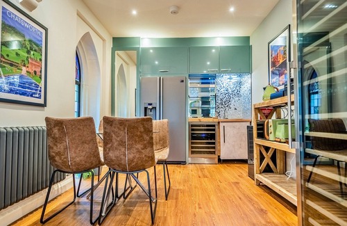 Matlock House | The Church Vaults