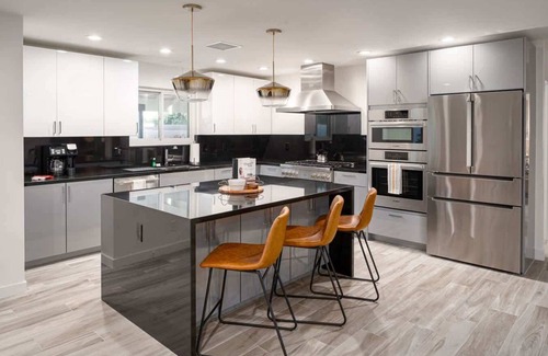 Camelback East House | The Claremont: Chic Luxe, Putting Green & Pool