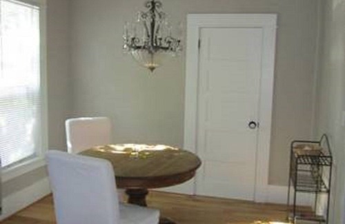 Columbia House | The Classic! Great Bellingham Location Near Shops, Breweries & Cafes