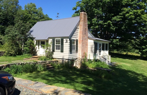 Cummington Cottage | The Clearing - Quiet - Close To Nature