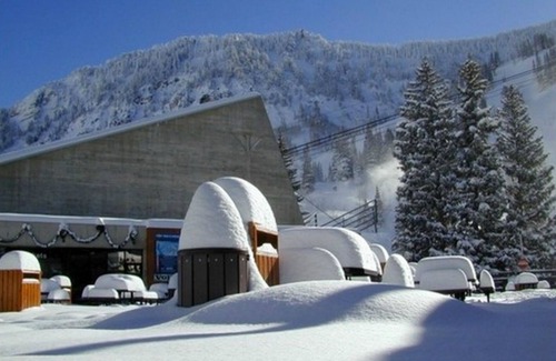 Salt Lake Mountain Resorts Condo | The CliffClub At Snowbird : Ski in Ski Out Resort Pinnacle unit