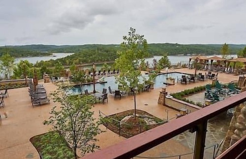 Ridgedale Hotel | THE CLIFFS AT LONG CREEK 2 BEDROOM, RIDGEDALE, MO