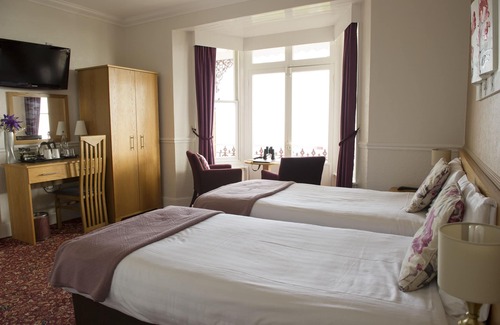 Shanklin Hotel | The Clifton