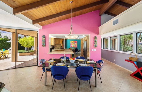 Palm Springs House | The Clipper Club - Personality Packed Estate