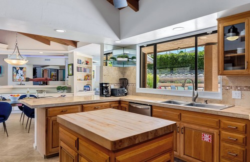 Palm Springs House | The Clipper Club - Personality Packed Estate