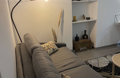 Sourcieux-les-Mines Apartment | The Clos Chacel. Cozy apartment in a farmhouse that can accommodate 4 people.