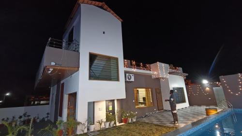 Udaipur Villa | The Cloud9 Pool Villa Udaipur