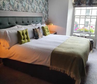 Hexham Hotel | The Coach and Horses