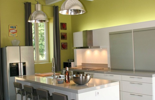 Cahuzac House | The coach-house of Castle Portos, Airconditioning, own heated swimming pool, 14p