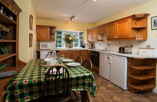 Rhyd-y-clafdy Cottage | THE COACH HOUSE, pet friendly, character holiday cottage in Pwllheli