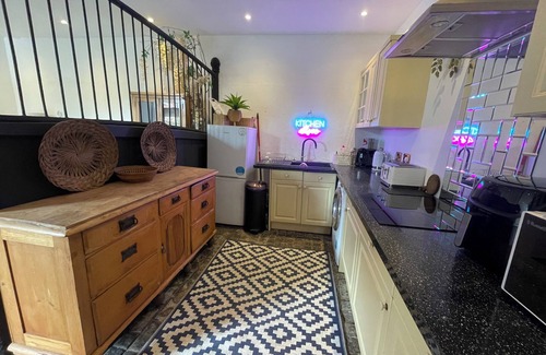 Seabrook House | The Coach House, Sandgate, Kent. A quirky seaside escape!