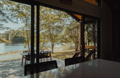 Gruetli Laager Cabin | The Coalmont: Waterfront Tiny-Home Cabin Retreat