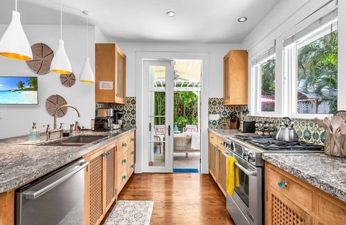 West Palm Beach House | The Colony House on Croton - Palm Beach Luxury