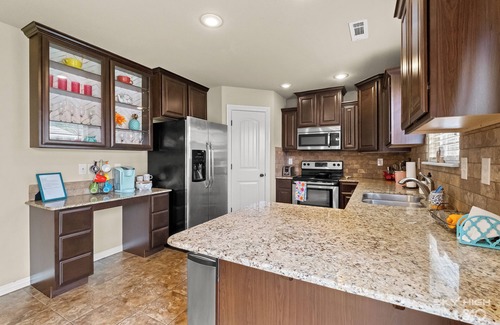 Bentonville - Fayetteville House | The Colorful Casa: Near AMP/Promenade/Bike Trails